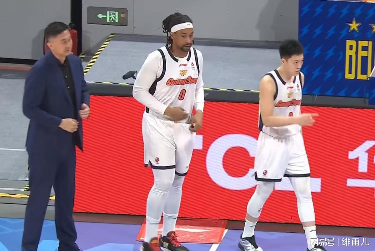 大鱼来了！广东队被曝欲挖走国青内线大杀器，未来亚洲第一中锋！